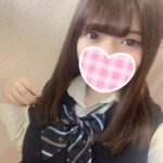 今日は顔出しNGの子が多いですが