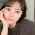 総勢16名の美少女JK集団登校‼