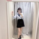 涼しくなってきたから幼く可愛い美少女とおさんぽしませんか?