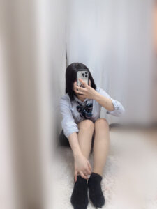{CAPTION}