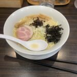 朝からラーメン、？！