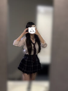 {CAPTION}