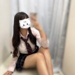 もえな退勤💌🩵