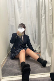 ふゆり(JK中退年齢)(本指名数5位&リピ率5位&アクセス数3位)