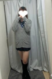 11/29体験入店初日(JK中退年齢)もな